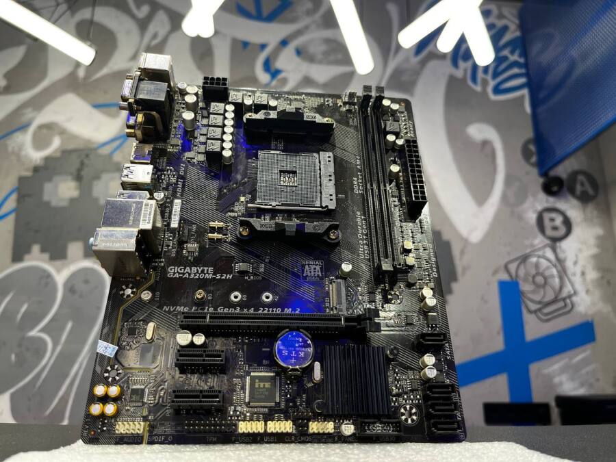 Материнская плата gigabyte GA-A320M-S2H AM4