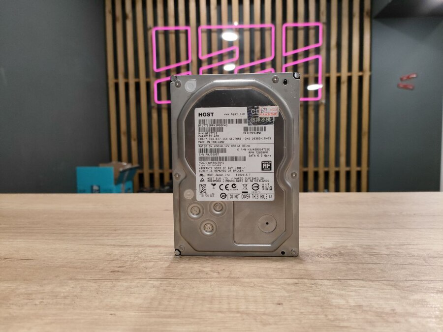 Жесткий диск 4 tb HDD 3.5'' HGST, HUS724040ALE641