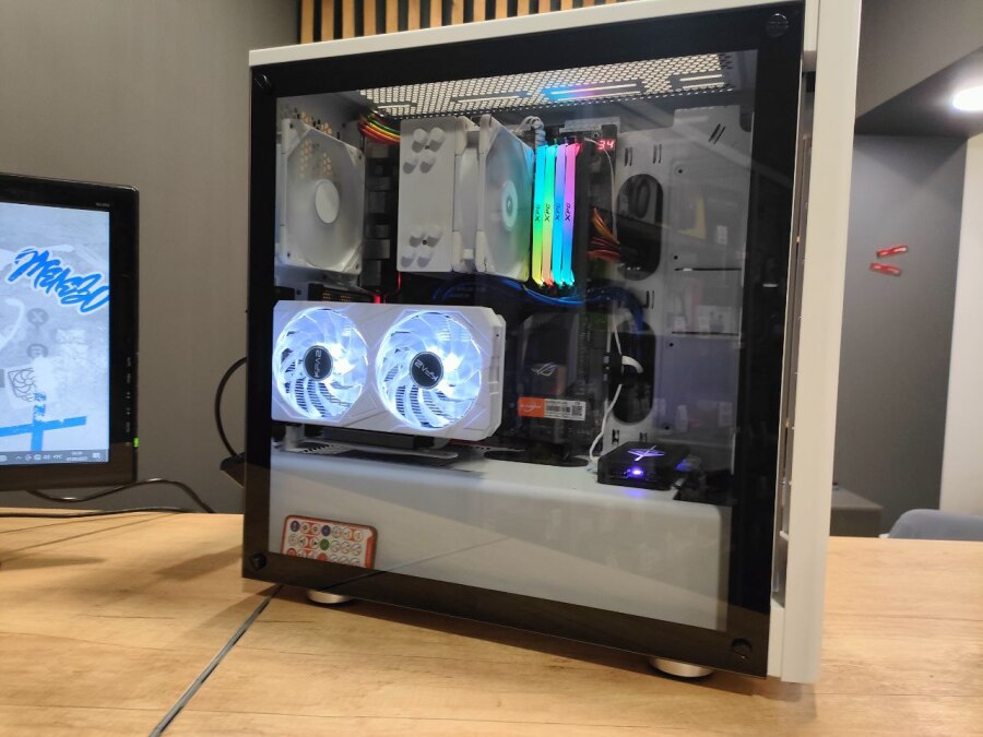 Игровой ПК Xeon 1270v5, RTX 3050 8Gb, 32Gb, 1Tb, 750Gb